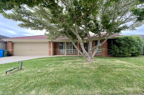 19 Forest Oak Ct, Cranbourne, VIC 3977