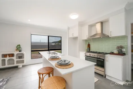 84 Orchard Cct, Alligator Creek, QLD 4816