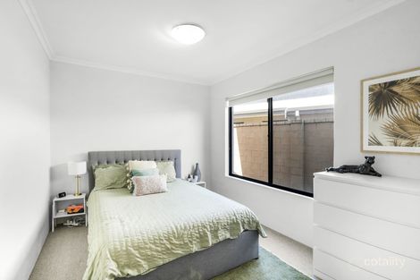 Property photo of 2 Locarno Close Stirling WA 6021