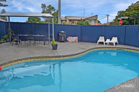Property photo of 1/69 Esplanade Golden Beach QLD 4551