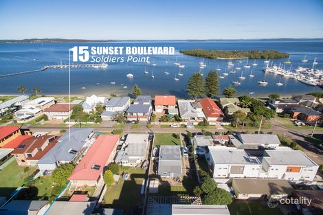 Property photo of 15 Sunset Boulevard Soldiers Point NSW 2317