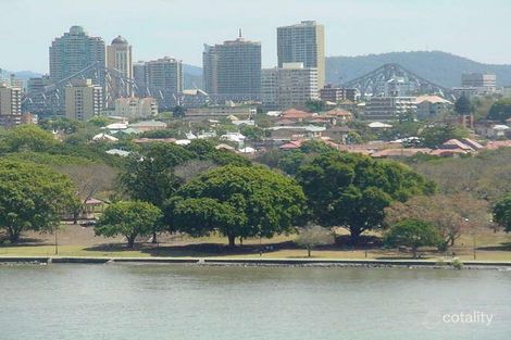 25 Waldo St, Norman Park, QLD 4170