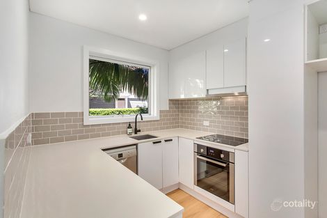 Property photo of 2/11 Fairway Close Manly Vale NSW 2093