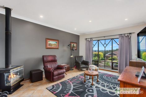 Property photo of 24 Gleneagles Road Aberfoyle Park SA 5159