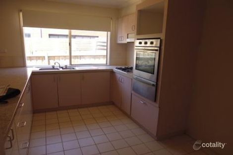 Property photo of 48 Flemington Crescent Werribee VIC 3030