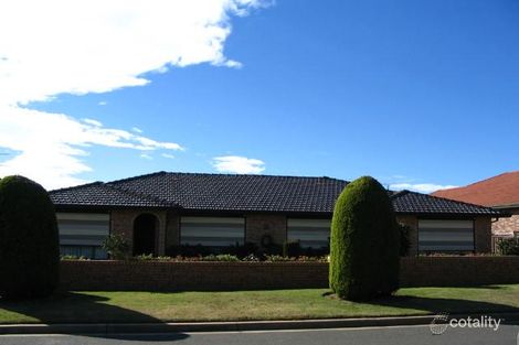 2/4 Ivory Pl, Richmond, NSW 2753