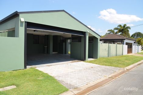 Property photo of 10 Pensacola Court Broadbeach Waters QLD 4218