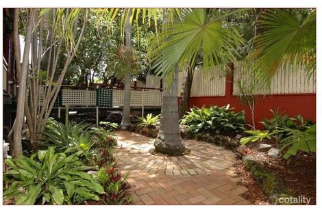 Property photo of 17 Rainbow Street Sandgate QLD 4017