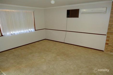 Property photo of 5 Casey Place Mount Austin NSW 2650