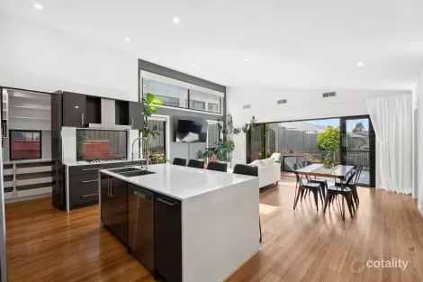 Property photo of 29 Percival Road Googong NSW 2620
