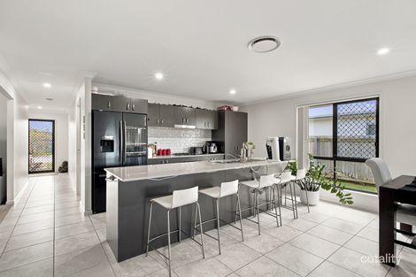 Property photo of 8 Robin Lane Eli Waters QLD 4655