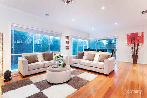Property photo of 29 Hurlingham Way Craigieburn VIC 3064