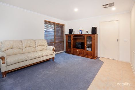 Property photo of 31 Trentham Way Langwarrin VIC 3910