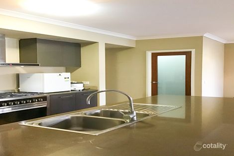 Property photo of 17 Rhinelander Close Clyde North VIC 3978