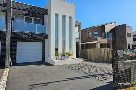 33 Fairfield Rd, Woodpark, NSW 2164