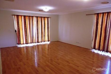 Property photo of 48 Flemington Crescent Werribee VIC 3030