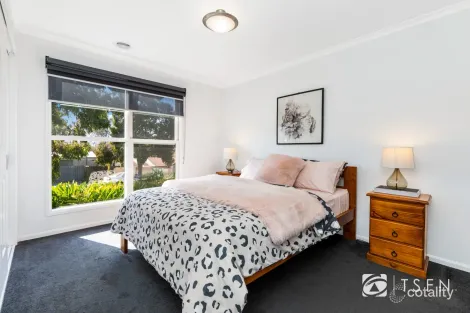 Property photo of 1 Reef Street Bendigo VIC 3550