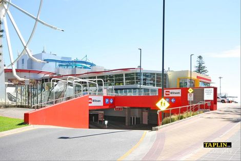 55/21 Holdfast Prom, Glenelg, SA 5045