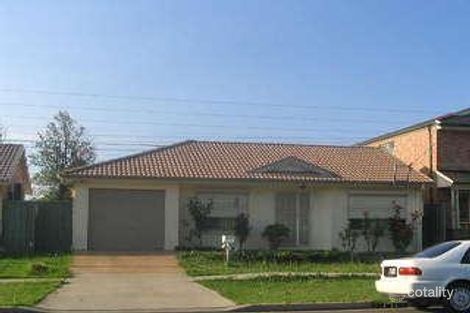 71 Wattle Ave, Carramar, NSW 2163