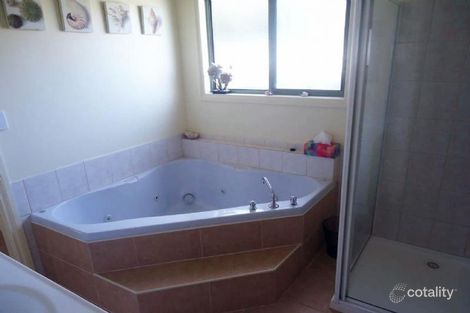 Property photo of 1 Constance Crescent Venus Bay VIC 3956