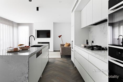 Property photo of 56 Marshall Street Ivanhoe VIC 3079