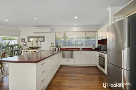 Property photo of 18 Woodland Heath Drive Inverloch VIC 3996