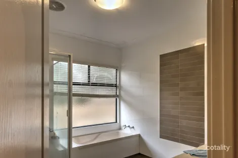 Property photo of 317 Rangeview Drive Wanerie WA 6503