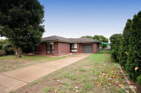 34 Naretha St, Glenfield Park, NSW 2650