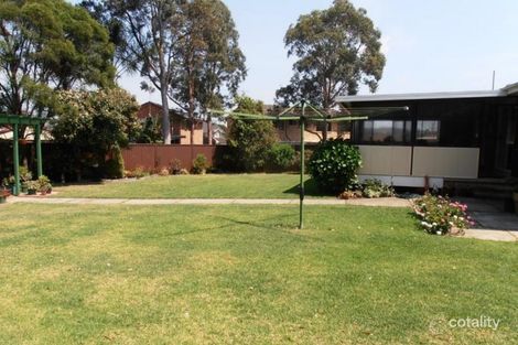 Property photo of 12 Lisson Place Minto NSW 2566
