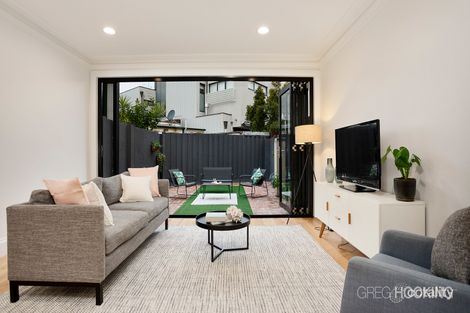 Property photo of 10 Little Ingles Street Port Melbourne VIC 3207