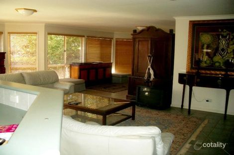 Property photo of 9 Bond Place Carindale QLD 4152