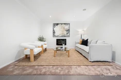 Property photo of 21 Breenview Place Doreen VIC 3754