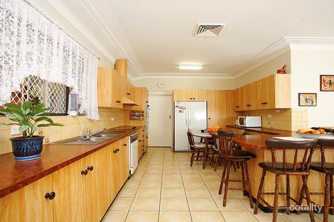 11 Winbourne St, West Ryde, NSW 2114