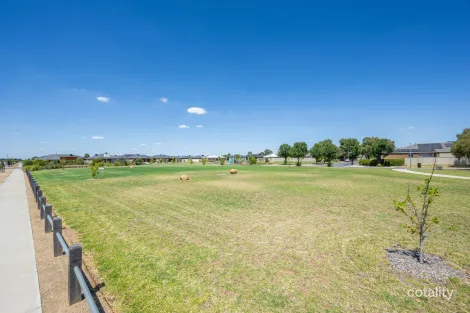 Property photo of 28 Buckingham Street Shepparton VIC 3630