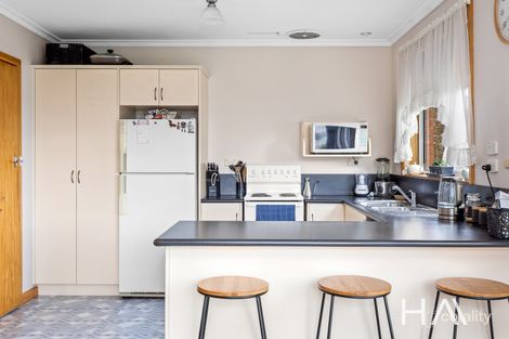 Property photo of 2 Luxmore Place Prospect TAS 7250