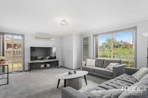 Property photo of 1 Waddell Court Altona Meadows VIC 3028