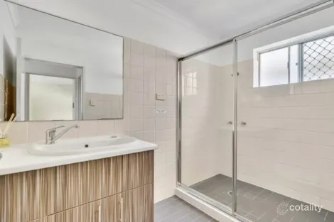 Property photo of 2/36 Globe Street Ashgrove QLD 4060