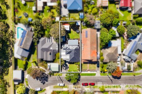 8 Marilyn Ct, Watsonia, VIC 3087