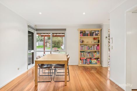 Property photo of 44 Barker Drive Mooroolbark VIC 3138