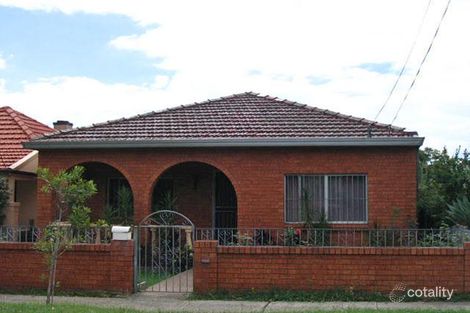 36 Beauchamp St, Wiley Park, NSW 2195