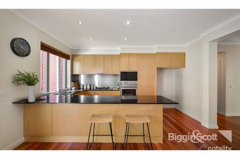 Property photo of 4 Mariposa Place Port Melbourne VIC 3207