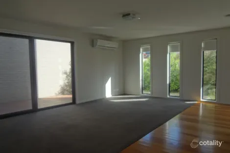 Property photo of 6 Hassett Lane Warrnambool VIC 3280