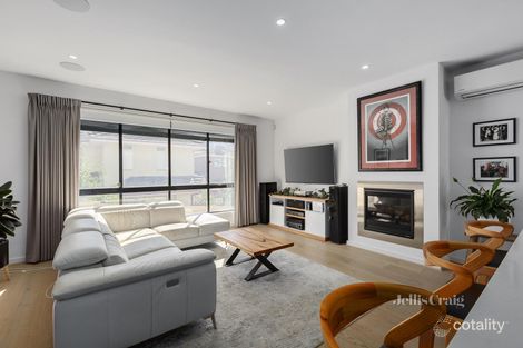 Property photo of 4/3 Hanke Road Doncaster VIC 3108