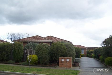2/51 Heyington Cir, Narre Warren, VIC 3805