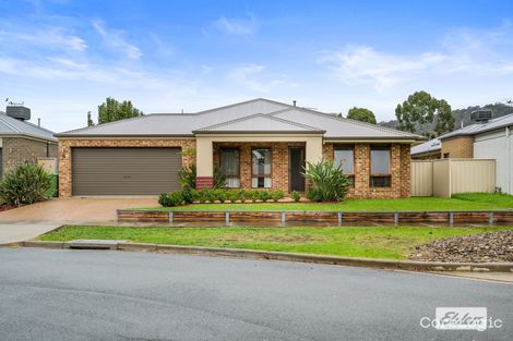 Property photo of 11 Middleton Crescent Wodonga VIC 3690