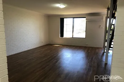 Property photo of 1/2 Sun Court Millars Well WA 6714