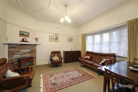 Property photo of 12 Loranne Street Bentleigh VIC 3204