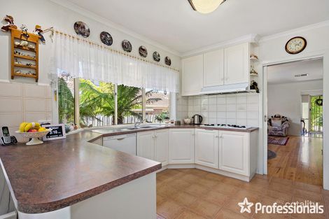 Property photo of 4 Hillrise Crescent Chirnside Park VIC 3116