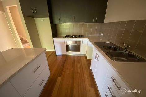 Property photo of 202 Cairnlea Drive Cairnlea VIC 3023