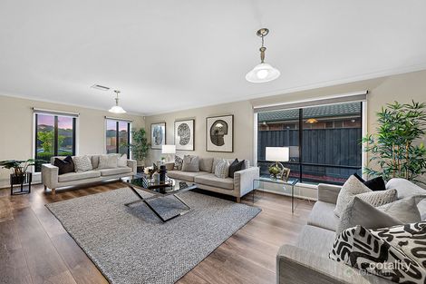 Property photo of 27 Meadowlands Way Berwick VIC 3806